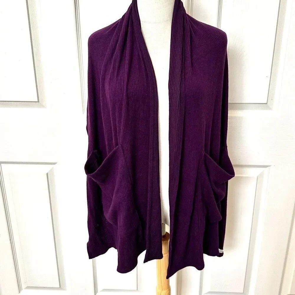 Aparellel San Diego purple scarf wrap